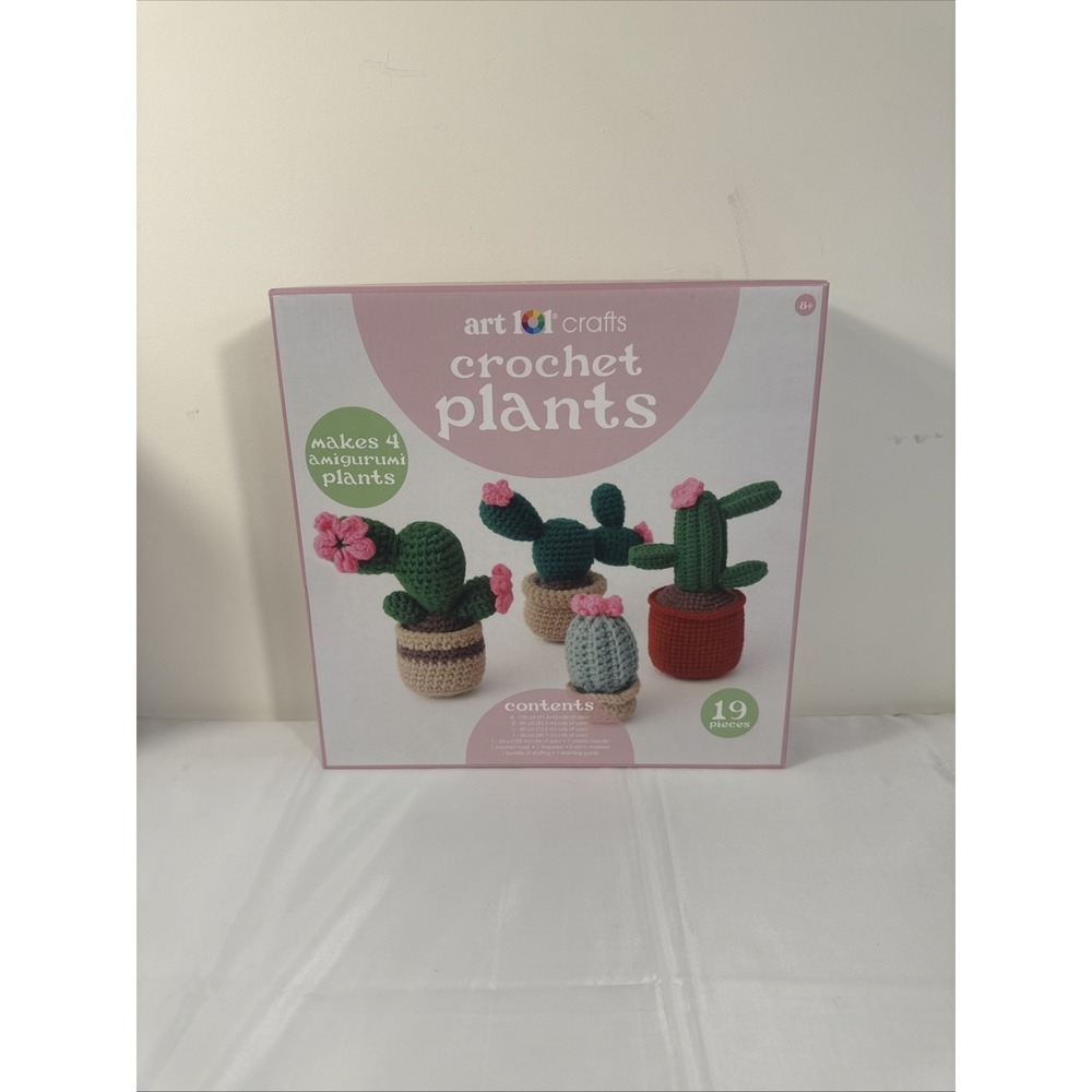 Art 101 Crafts Crochet Plants Makes 4 Amigurumi Cactus Sealed Package